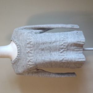 American Eagle Outfitters grey hi-low hem sweater Size S Acrylic/poly/wo…